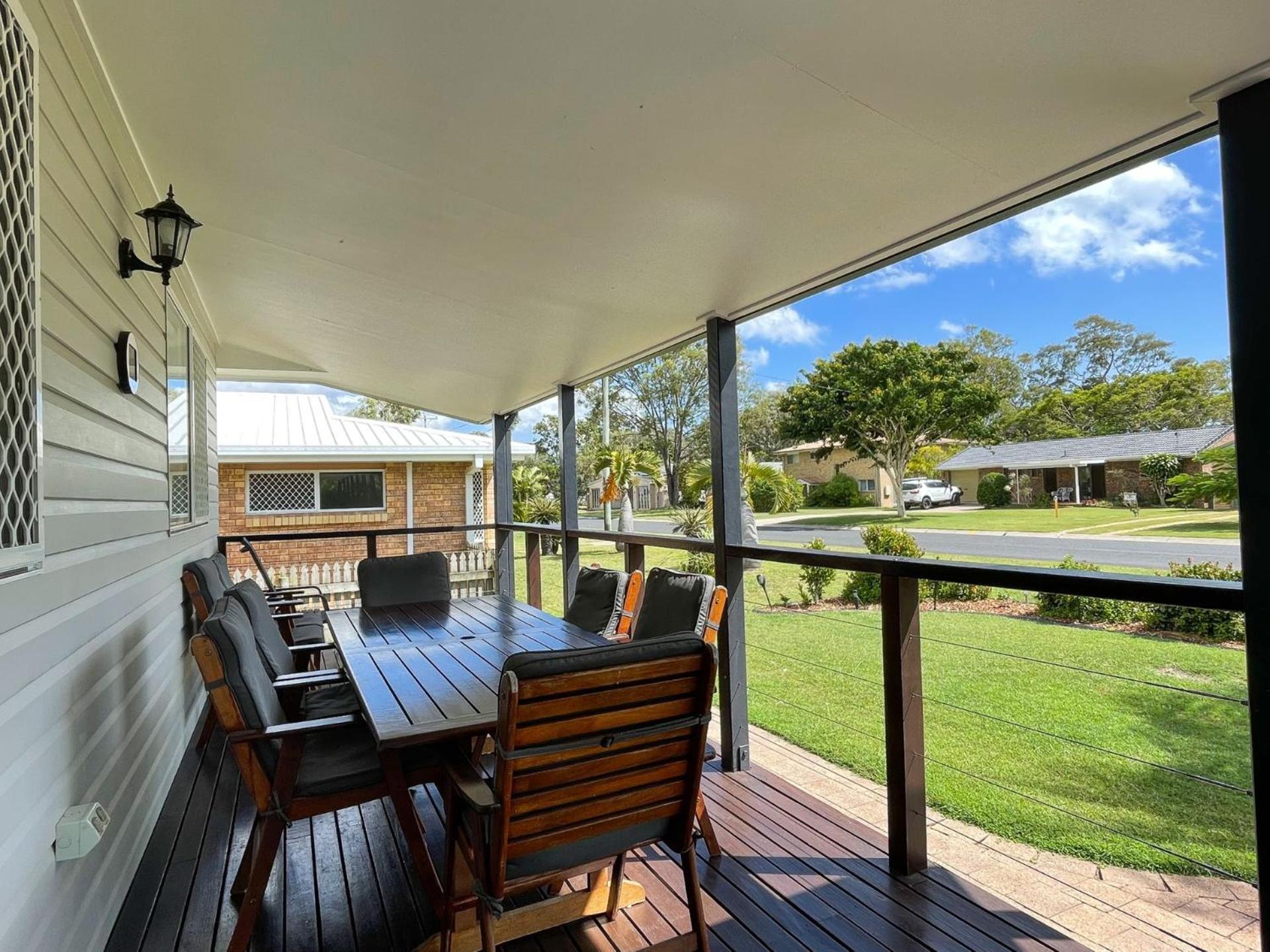 Beach House On Burrum- Close To Beach- 3Br- Wifi-Foxtel Удгейт Екстериор снимка