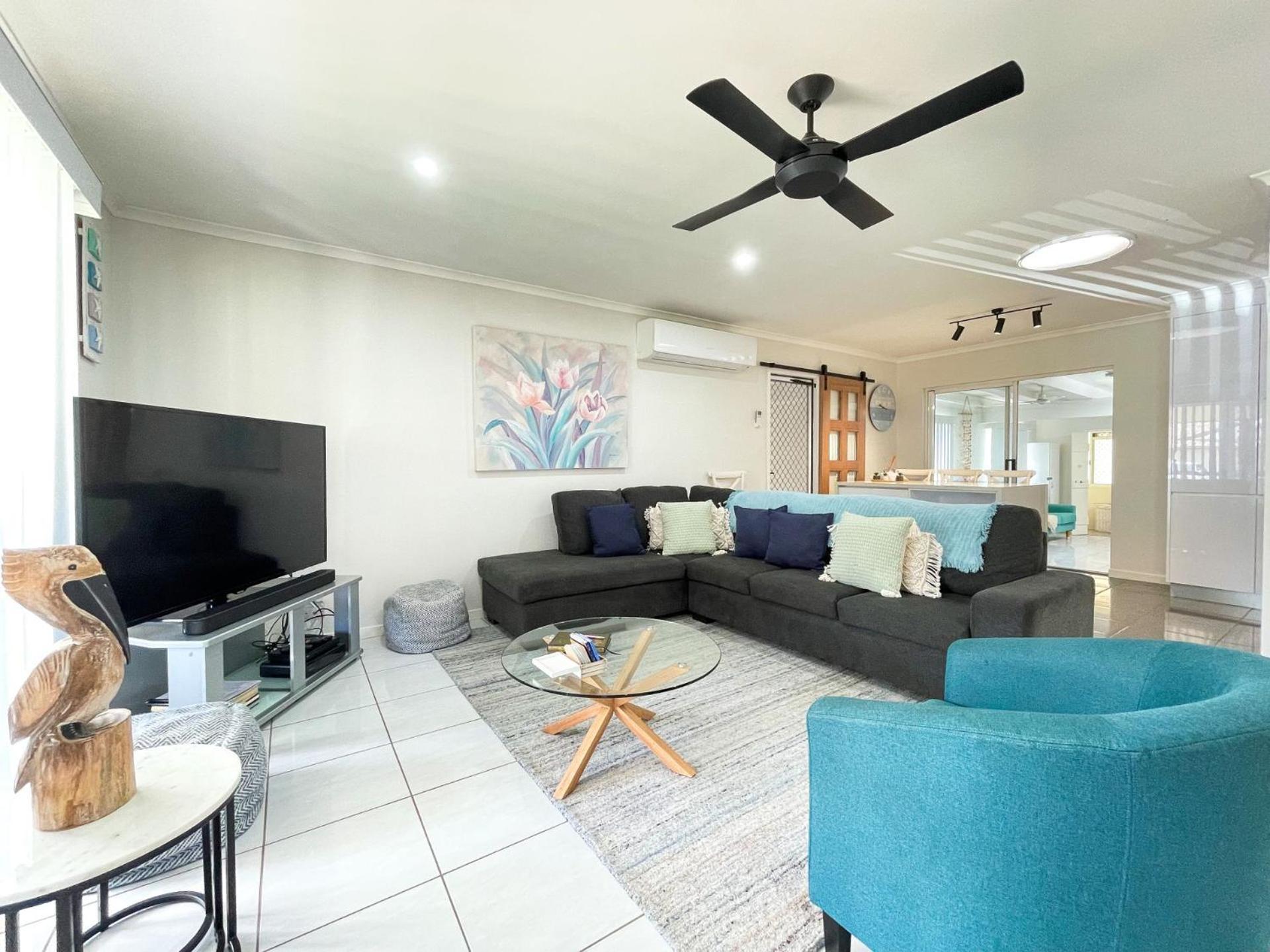 Beach House On Burrum- Close To Beach- 3Br- Wifi-Foxtel Удгейт Екстериор снимка