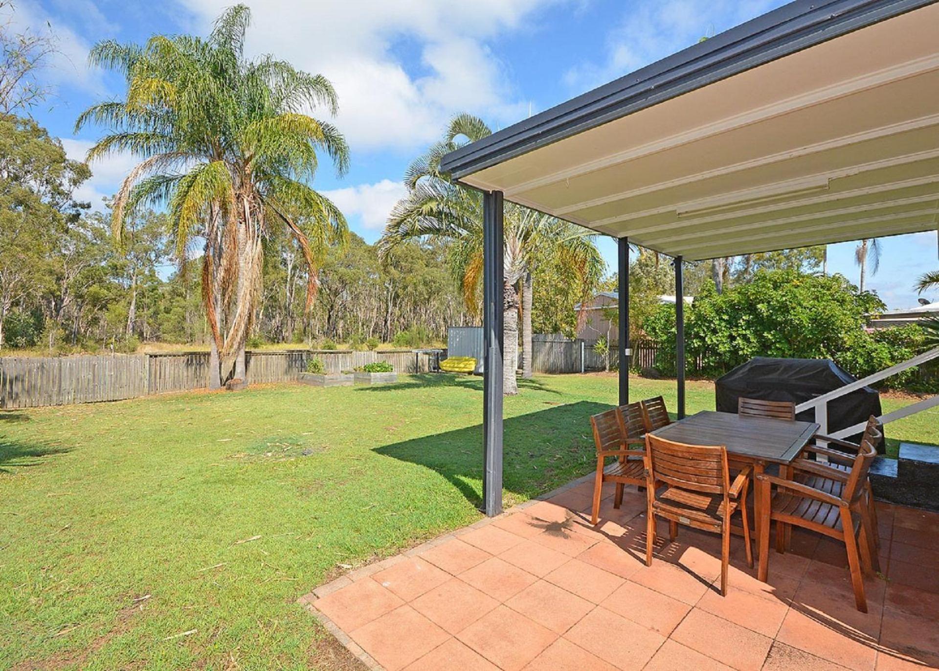 Beach House On Burrum- Close To Beach- 3Br- Wifi-Foxtel Удгейт Екстериор снимка