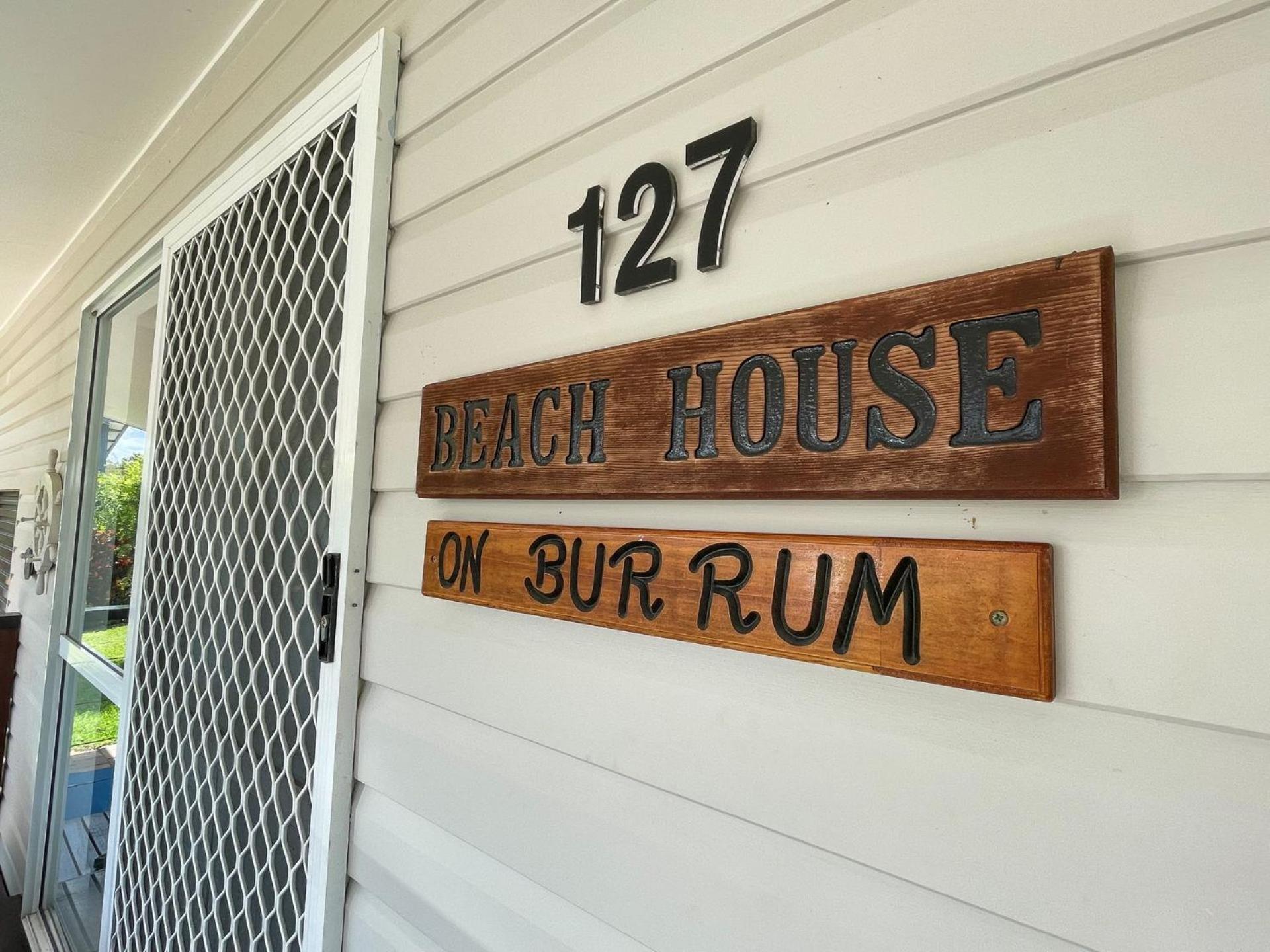 Beach House On Burrum- Close To Beach- 3Br- Wifi-Foxtel Удгейт Екстериор снимка